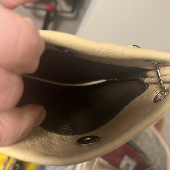 19 Brown White Chic Bag - Picture 5 of 9
